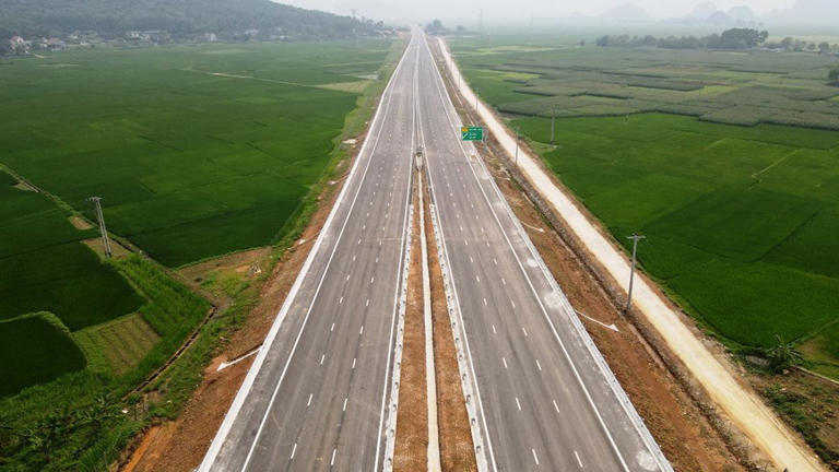 Ôtô được chạy cao tốc Phan Thiết-Dầu Giây tốc độ tối đa 120km/giờ